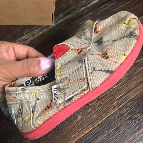 Other - Toms